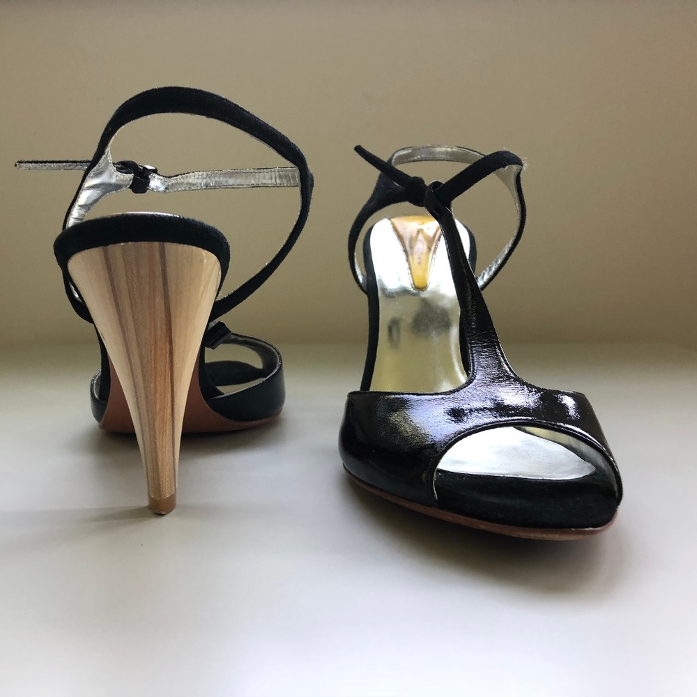 Kenneth Cole- Worn Once-Black Heels- HOT!